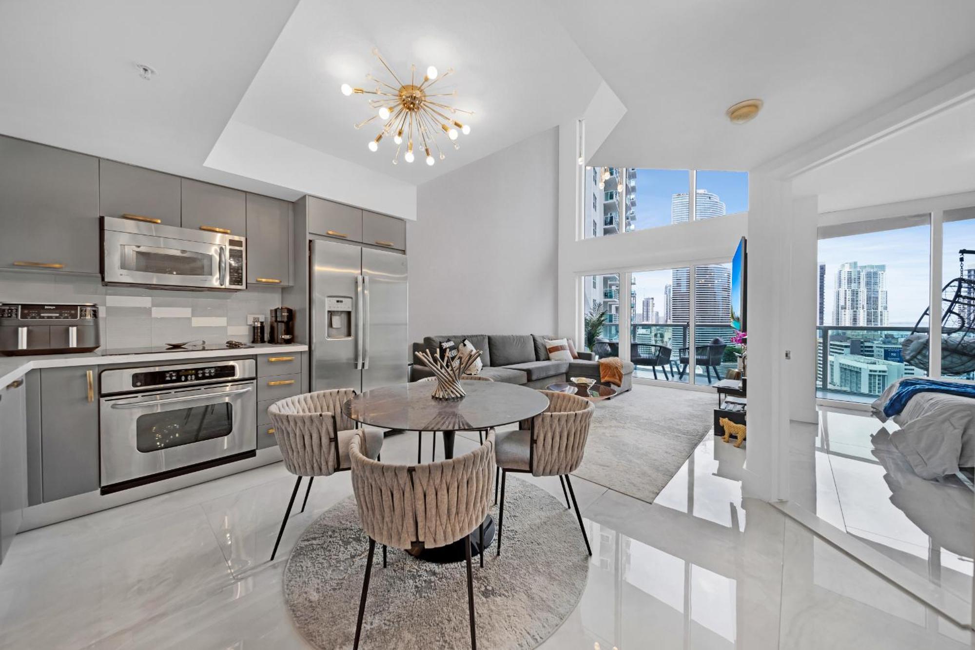 Sunbeam Serenity Loft Miami